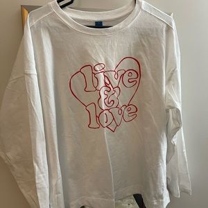 Live and love long sleeve old navy shirt